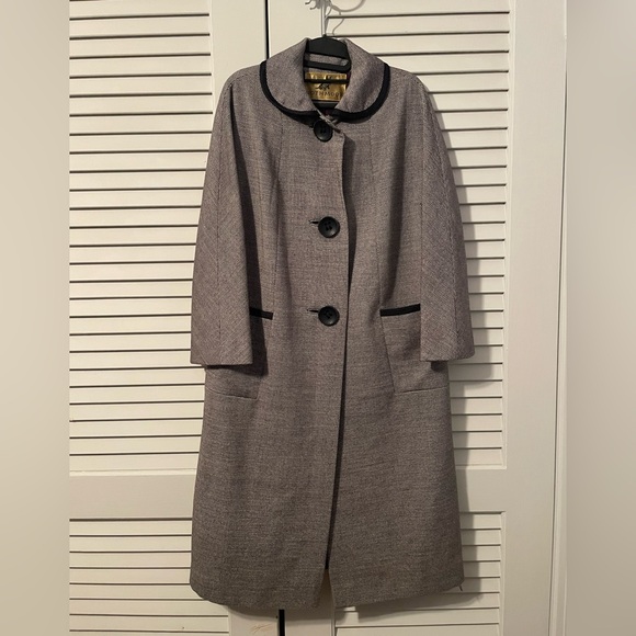 Rothmoor Jackets & Blazers - Beautiful vintage Rothmoor 3/4 sleeve coat
